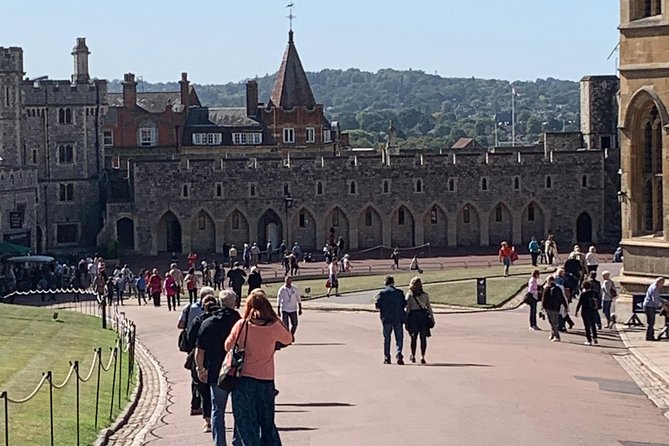 Full Day Excursion Royal London & Windsor in an Iconic London Black Cab - Kensington Palace and St Paul’s: royal mourning and London’s skyline icon