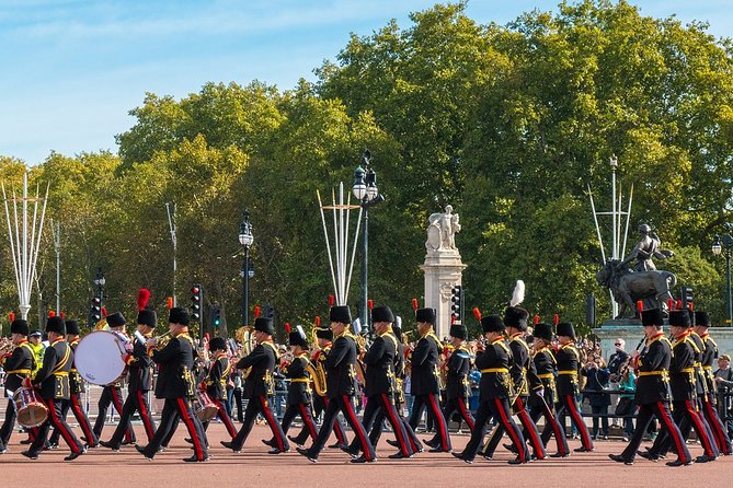 Full Day Private London Tour - Price and Logistics: Is $447.29 Per Person Worth It?