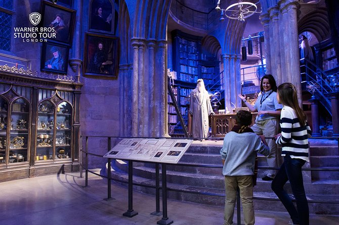 Fully Guided Tour of Warner Bros Studio Tour London – The Making of Harry Potter - Hogwarts Interiors: Classrooms, Dorms, and Offices