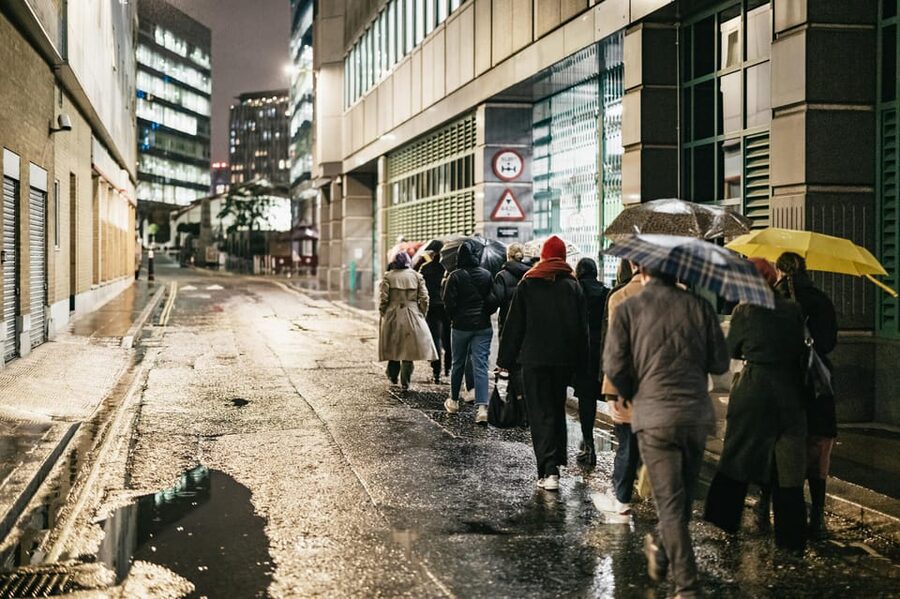 German Language : Original Jack the Ripper Tour - Brick Lane, Spitalfields Market, and Petticoat Lane: history you can still walk through