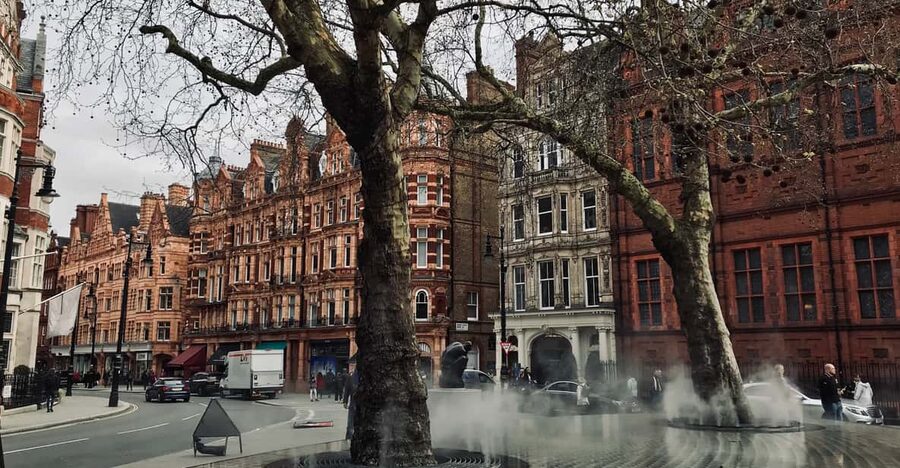 Ghosts and Legends of Mayfair Walking Tour - London - Price and value: why $55 can be a fair deal