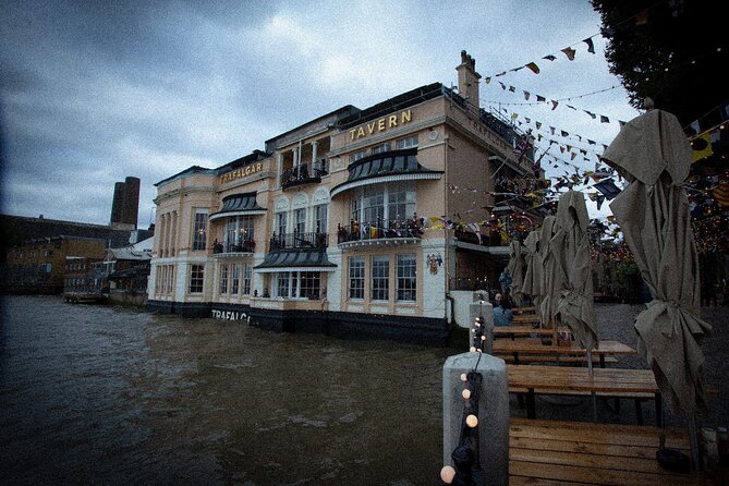 Ghosts of Greenwich: London's Haunted Walking Tour - Why This Tour Starts (and Ends) in the Right Places