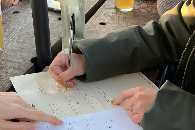 Greenwich, London: Real-world Adventure Game - How the WhatsApp Clue System Keeps Things Simple