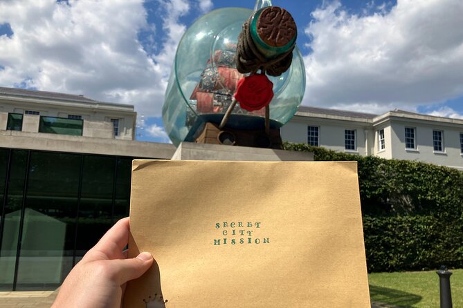 Greenwich, London: Real-world Adventure Game - Puzzles and Clues: Fun, Logical, and Sometimes Tricky