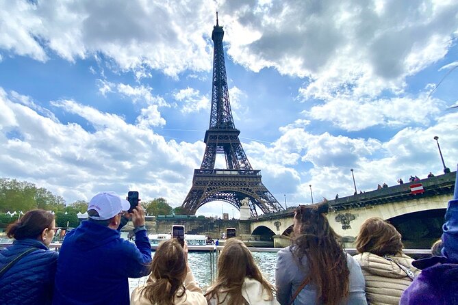 Guided Luxury Paris Day Trip with Optional Lunch at the Eiffel Tower - Price and Value: Is This $429.94 Worth It?