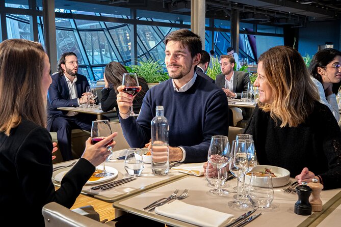Guided Luxury Paris Day Trip with Optional Lunch at the Eiffel Tower - Paris by Coach: Quick Hits on the Big Sights