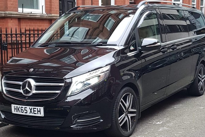 Half day London Private Tour in Executive Luxury Vehicle - Buckingham Palace and Houses of Parliament: what you see fast