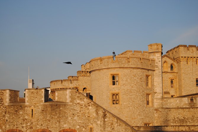 Half-Day Private Chauffeur-Driven Tour of London - Trafalgar Square: Your Orientation Reset