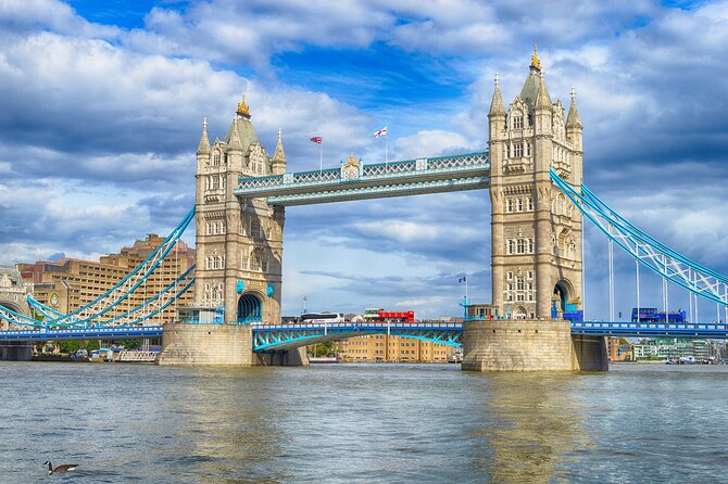 Half-day Private Tour in London - The Palace of Westminster area: neo-Gothic views, quick photo stop