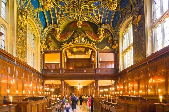 Hampton Court Guided Tour. Full day Access & High Tea - Hampton Court Park and Gardens: Getting Your Bearings in 60 Acres