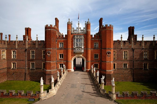 Hampton Court Palace Entrance Ticket - Why Hampton Court is such an easy win from central London