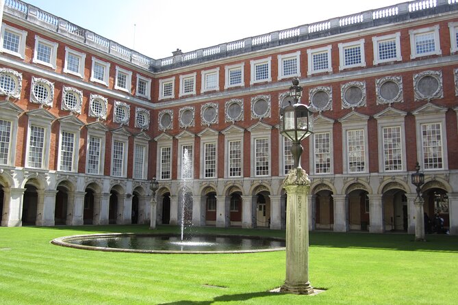 Hampton Court Palace Private Tour - discovering the excesses of Henry VIII - Great Hall: tapestries, stained glass, and the point of the show