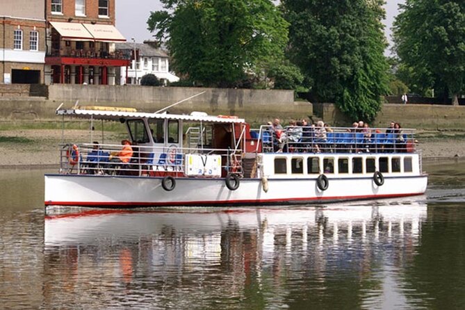 Hampton Court & Thames Riverboat Picnic - Gardens and Thames views: where the day starts to feel lighter