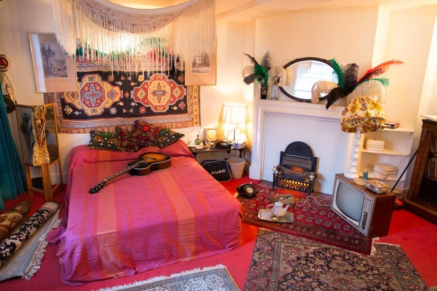 Handel Hendrix House Ticket - Small group pace and volunteers: how the experience feels in practice