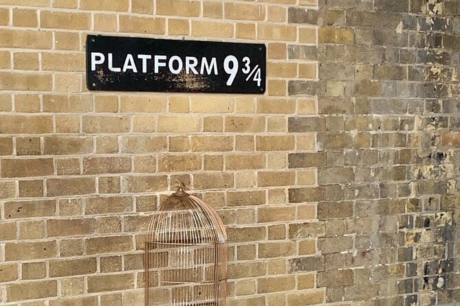 Harry Potter Black Taxi Private Tour of London with Hotel Pickup - Price per group: what $482.97 really means for your trip