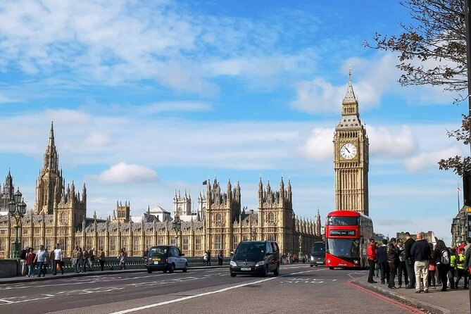 Heathrow London Airport Transfer to City center - Booking-Ready Communication: How to Keep the Day Smooth