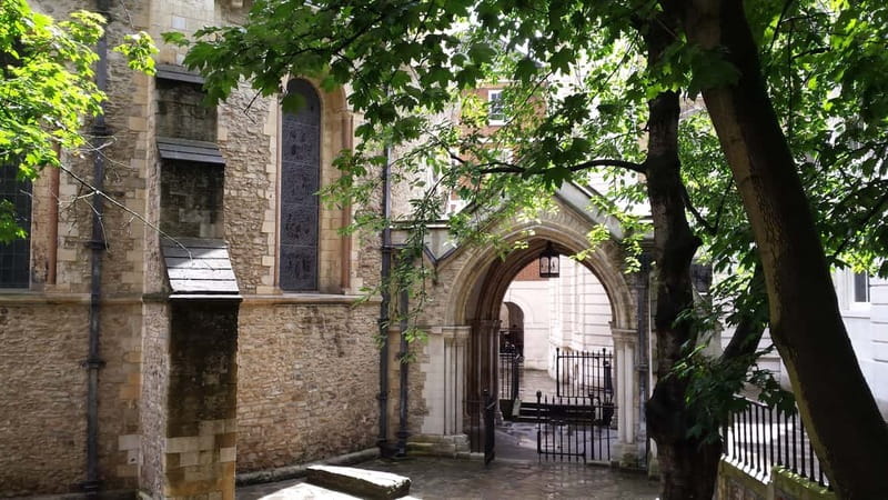 Hidden London Walking Tour - Sweeney Todd search: the tour closes with London’s darker folklore