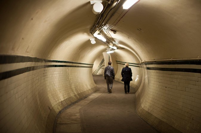 Hidden Tube Walking Tour of Aldwych Disused Station - Aldwych on screen: movies and TV filmed in the corridors