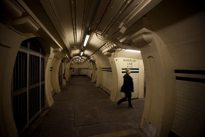 Hidden Tube Walking Tour of Aldwych Disused Station - Meeting at Hidden London: getting started without stress