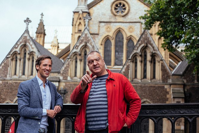 Highlights & Hidden Gems With Locals: Best of London Private Tour - Included Value: The Private Guide, the Local Drink, and the No-Stress Transit