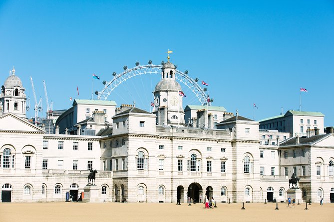Highlights of Royal London Bike Tour including Hyde Park - Why Two Wheels Beat Two Neighborhoods in One Day