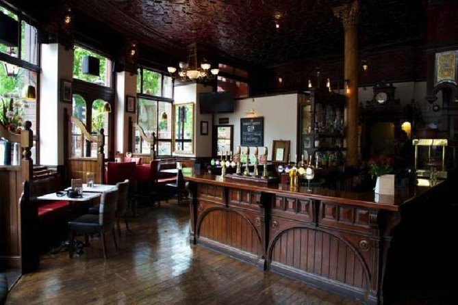 Historic London Pubs Private Walking Tour With Free Drinks! - Timing, Walking Pace, and What to Pack for Four Hours