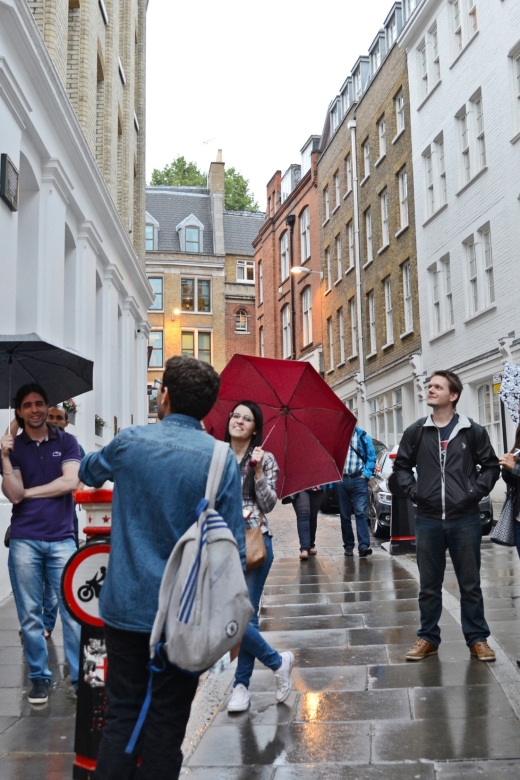 Historic pub tour with Brazilian guide (in Portuguese) - Finding the meeting point near The Shard (and not the restaurant doors)