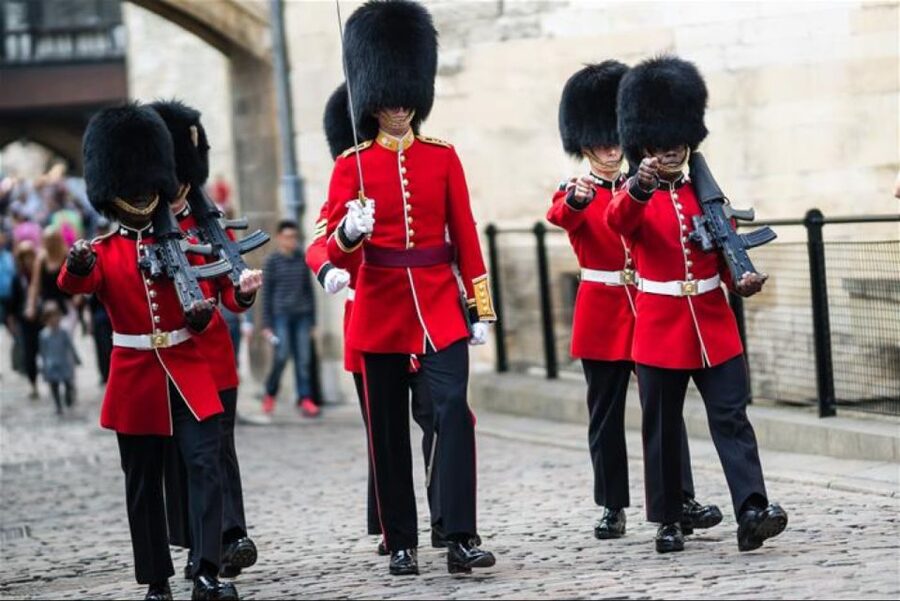 Hop on Hop off London Bus Tour & Tower of London - Tower of London and the Crown Jewels: Make It a Priority Slot