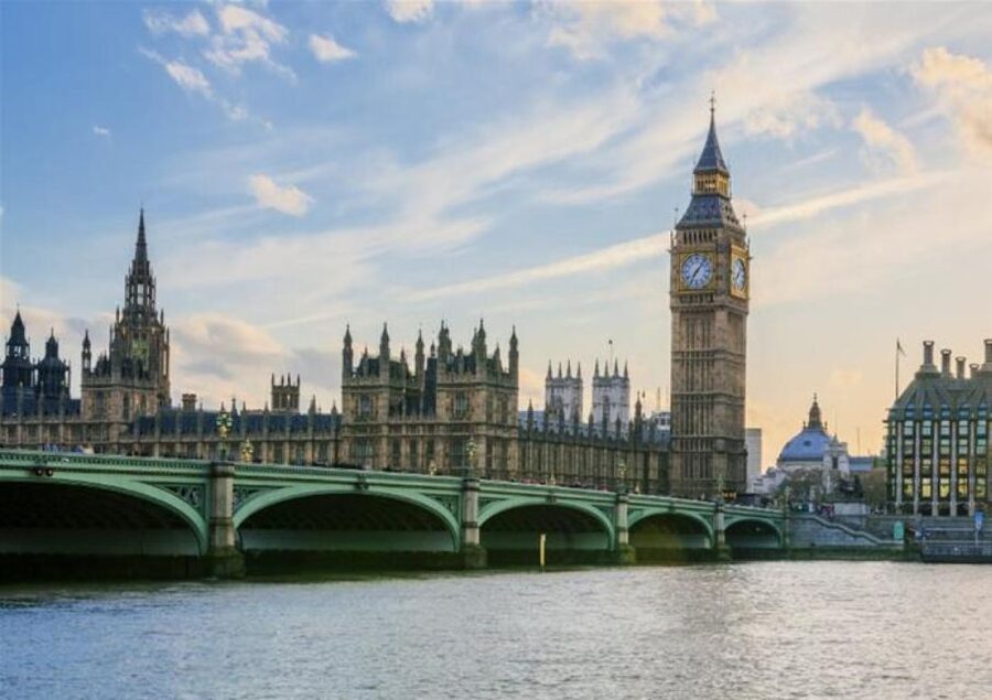 Hop-on Hop-off London Bus Tour & Westminster Abbey - Big sights from the top deck: what you’ll actually see