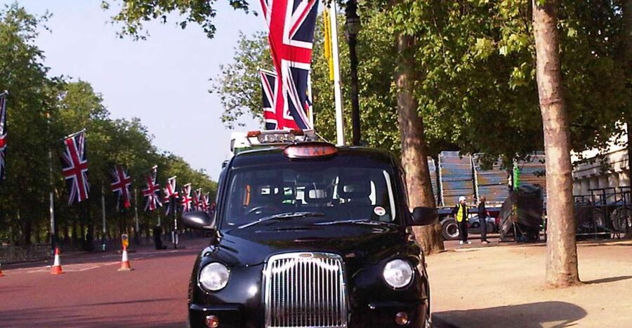 Iconic London: Bard, Beatles, Bond & Baker Street - A Black Cab Tour That Threads Bard, Baker Street, Bond, and the Beatles