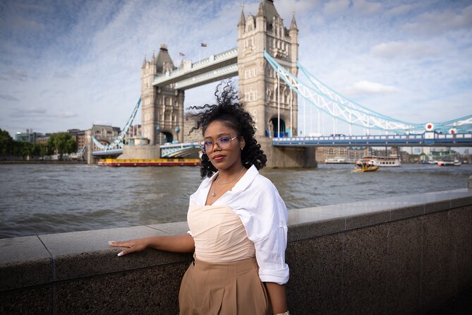 Iconic London Portraits Tour with Expert Local Photographer - Price and value: what $149.47 really buys you