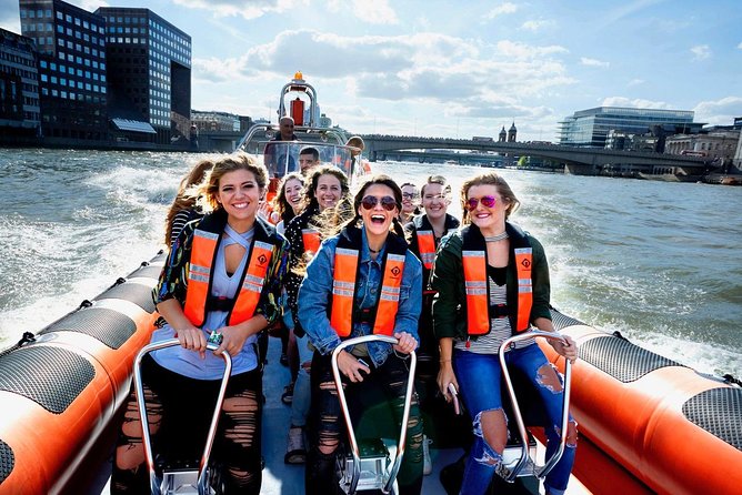 Iconic Sights of London: High-Speed Boat Trip - The ride itself: speed, safety, and why the turns feel controlled