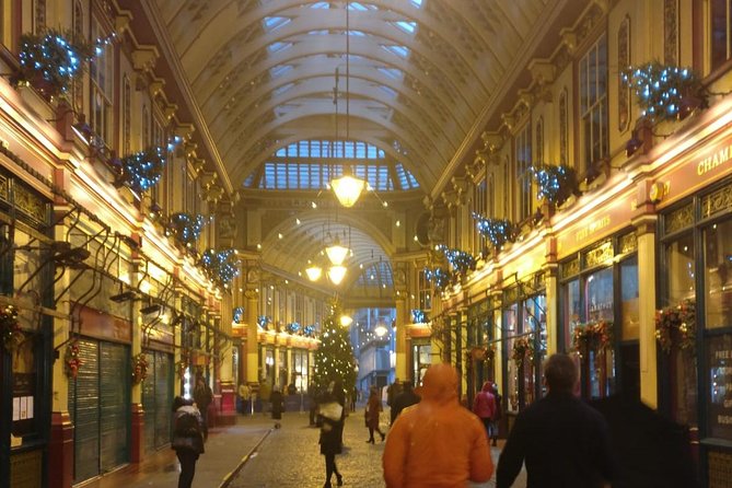Immersive Treasure Hunt Adventure - City of London's Secrets - Pub Breaks Built Into the Hunt: A Realistic Way to Pace 5 km