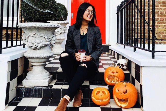 Instagrammable photos in Notting Hill - What you’re really booking: a professional photo shoot (not just an Insta walk)