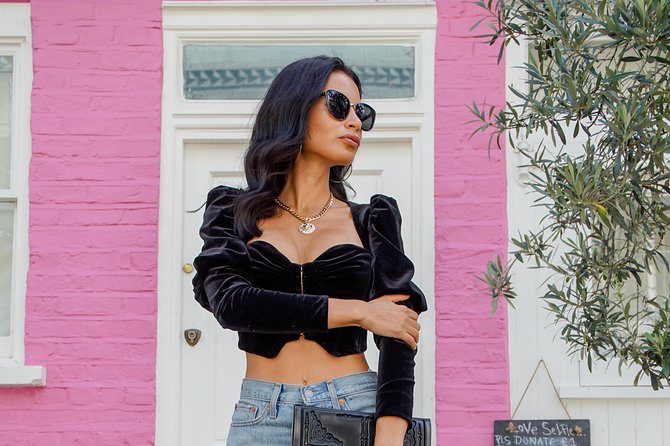 Instagrammable photos in Notting Hill - Notting Hill photo targets: colourful doors, cute houses, and secret-feeling corners