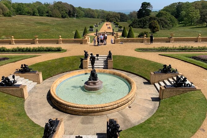 Isle of Wight Guided Day Tour from London - Sandown Pier: more beach time, plus easy wandering