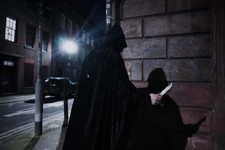 Jack The Ripper: Interactive Night Walking Tour in London - Whitechapel at night, with a detective mindset