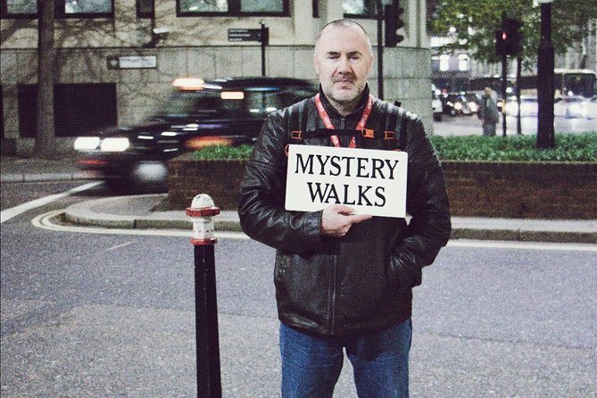 Jack the Ripper Mystery Walks - Pubs, Period Photos, and Top Suspects: The Evidence You Actually See