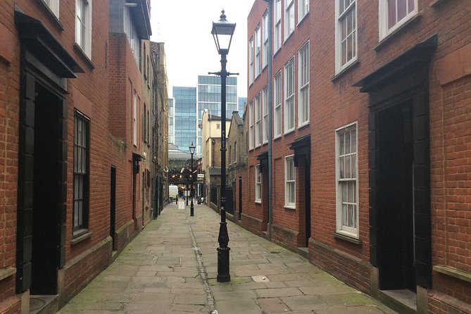 Jack the Ripper Private Day Time Walking Tour - Pubs, Brick Lane, and the key sites tied to the night-by-night story