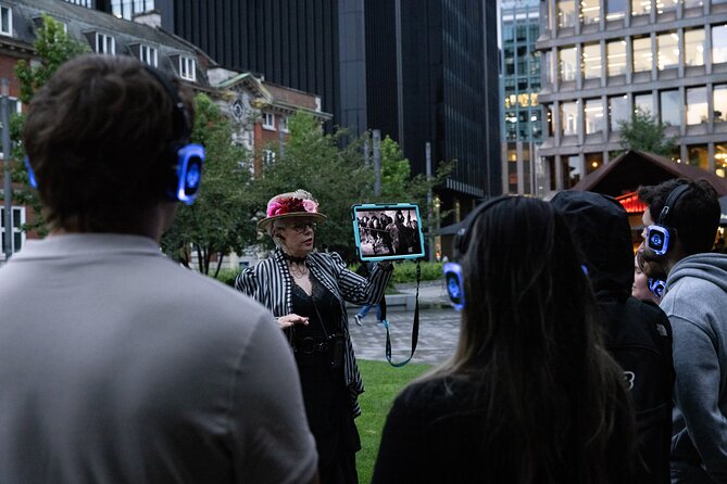 Jack the Ripper Private Immersive Tour - Stop 5: Goulston Street and a clue tied to two police forces