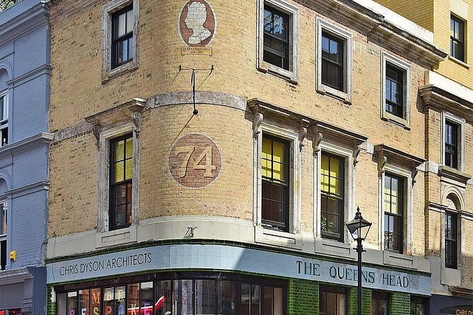 Jack the RIPPERS Walk: How MANY RIPPERS Were There? - Entering the 1888 trail from Tower Hill to Whitechapel