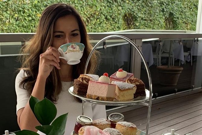 Kensington Palace VIP Garden Tour with Royal High Tea - From 1A Queensway to Kensington’s Front Door
