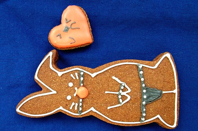 Kew Biscuit Decorating Class for Adults - The Teacher Matters: Patient, Funny, and Focused on You