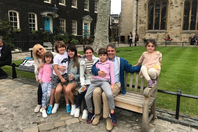 Kid-Friendly Private Tower of London Tour with Blue Badge Guide - Why this Tower of London family tour is different (and better)