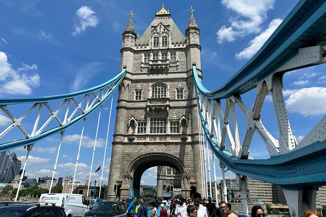 Kid-Friendly Tour: Tower of London and Tower Bridge Entry - Price and value: is $396.37 per person worth it?