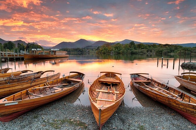 Lake District - Rail Tour from London with Cream Tea and Cruise - Cream tea at Lindeth Howe: the sweet spot of the day