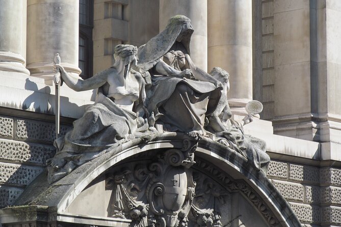 Law in London Private Tour - Walking to the Old Bailey and Famous Trials