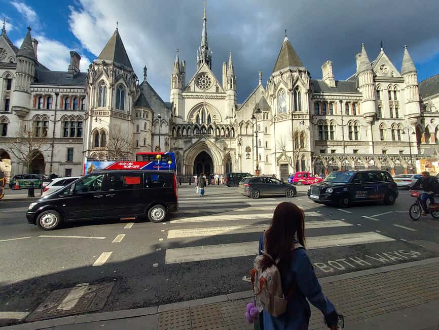Legal London: The Royal Courts of Justice and Inns of Court - Lincoln’s Inn and Gray’s Inn: prime ministers, Dickens, and bomb repairs