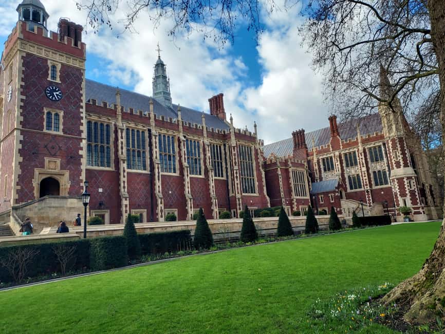 Legal London: The Royal Courts of Justice and Inns of Court - Starting at Temple Bar Cafe and getting your bearings fast
