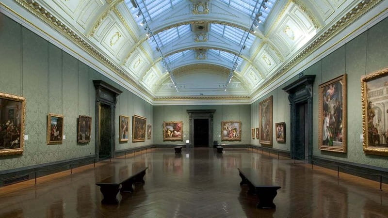 London: 3 Most Famous Art Galleries Tour - Tate Modern and the Turbine Hall: Modern Art With Clearer Eyes